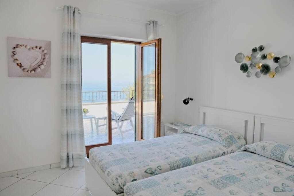 Villa Il Sogno Di Zia Ada Масса-Лубренсе Экстерьер фото